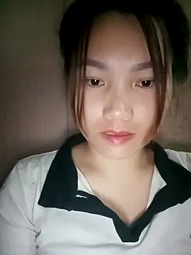 min-xinh online show from 09.30.25