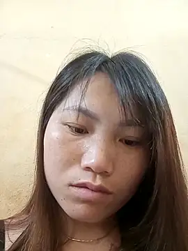 min-xinh online show from 04.15.26