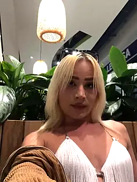 alexawinterrr online show from 12.01.25