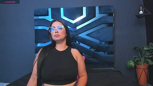 Valka Ross online show from 11.11.25