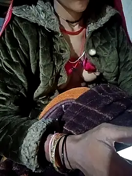 Lona2525 online show from 12.18.25