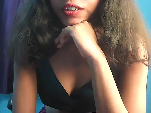 Snapshot of PAYARI_PURVI chatting on 10.12.25 PAYARI PURVI online show from 10.12.25