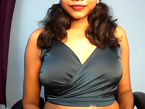 Snapshot of PAYARI_PURVI chatting on 10.24.25 PAYARI PURVI online show from 10.24.25