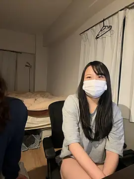 Snapshot of EAFfacedown chatting on 11.05.25 EAFfacedown online show from 11.05.25