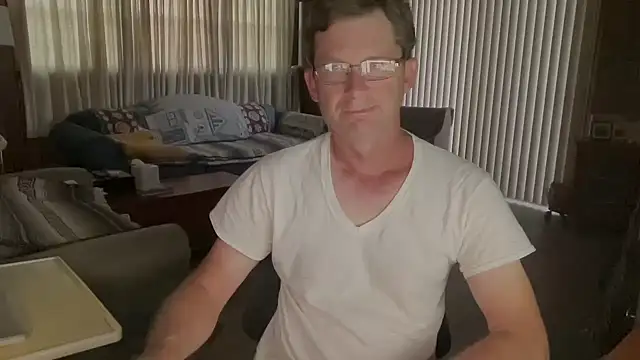 guyhereoncam online show from 10.23.25