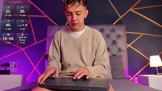 Lian Miller1  online show from 03.20.26