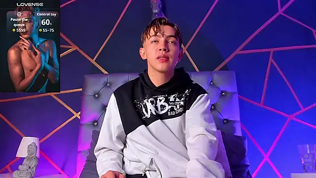 Lian Miller1  online show from 04.16.26