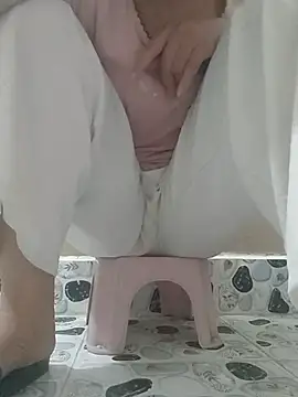 BunnyXia online show from 06.25.26