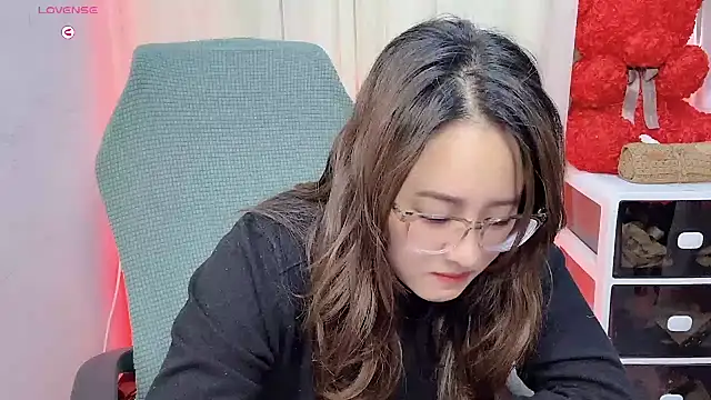 NEWONETO online show from 11.14.25