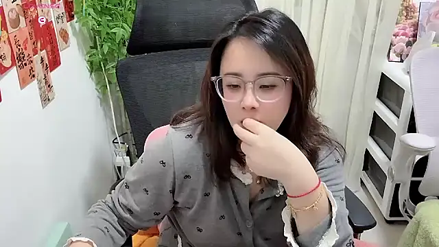 NEWONETO online show from 02.28.26