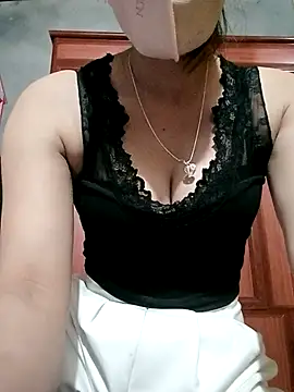 LenaCii online show from 10.21.25