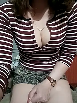 LenaCii online show from 02.22.26