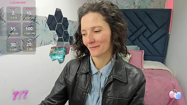 Valery More   online show from 03.27.26