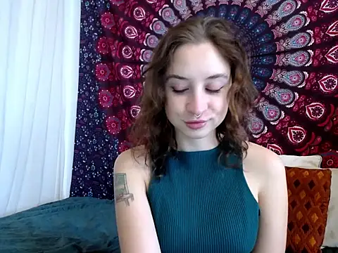 Snapshot of AdalynKiss chatting on 02.13.26 AdalynKiss online show from 02.13.26