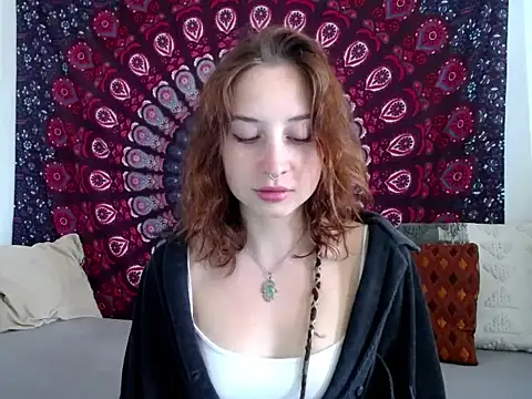 Snapshot of AdalynKiss chatting on 07.01.26 AdalynKiss online show from 07.01.26