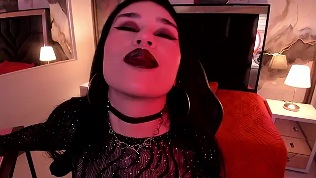 SusanVilla online show from 11.20.25