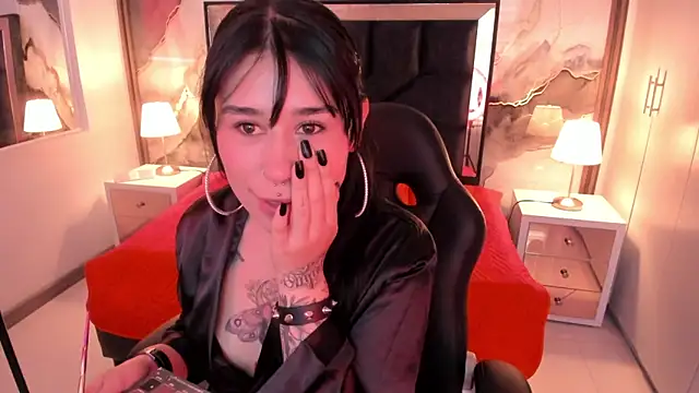 SusanVilla online show from 01.10.26