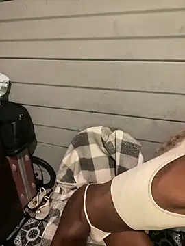 gingergirl67  online show from 11.04.25