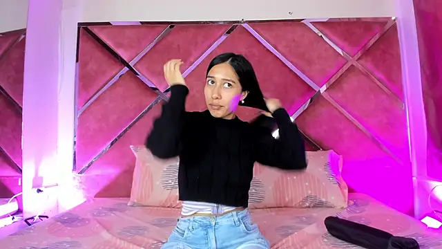 Amelia Rivas online show from 10.12.25