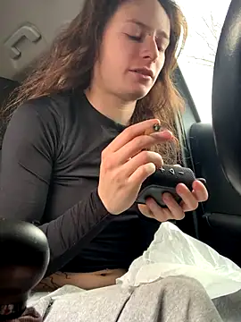 GoldenPussy1329 online show from 01.08.26