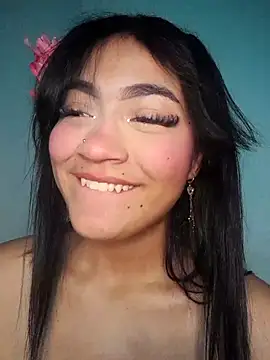 who is milyxx online show from 10.15.25
