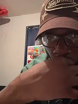 Brooklynboi478 online show from 04.25.26