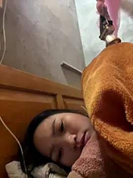 Snapshot of Liu30 chatting on 12.20.25 Liu30 online show from 12.20.25