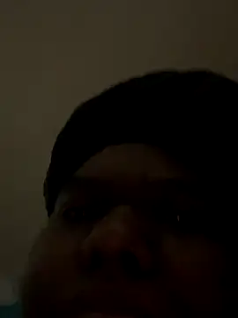 Snapshot of Angelslays chatting on 10.28.25 Angelslays online show from 10.28.25