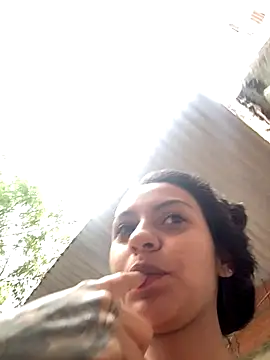 miluwatson online show from 10.11.25