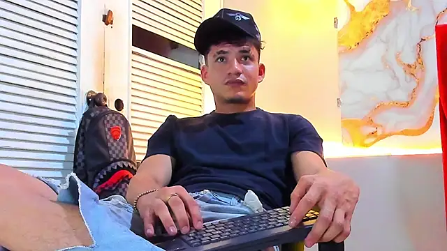 daniscot online show from 11.28.25