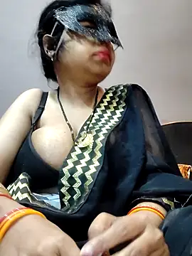 Snapshot of Hot__bhabhi_99 chatting on 02.07.26 Hot bhabhi 99 online show from 02.07.26