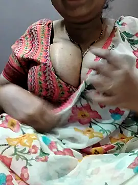 Hot  bhabhi 99 online show from 04.11.26