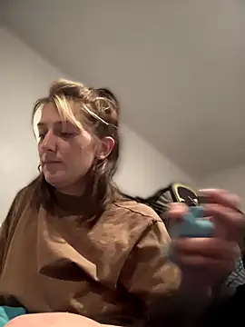 Snapshot of silentasachurchmouse chatting on 10.03.25 silentasachurchmouse online show from 10.03.25