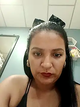 Snapshot of Choco-Ita chatting on 10.07.25 Choco-Ita online show from 10.07.25