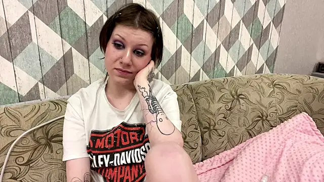 RebelKitsune online show from 11.29.25