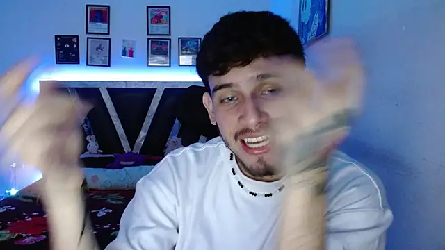 Sebasxxl12 online show from 11.20.25