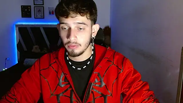 Sebasxxl12 online show from 12.20.25