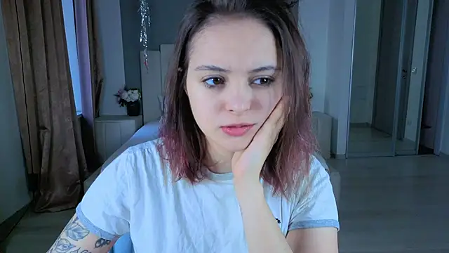  EVA GREEN online show from 10.08.25