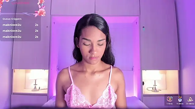 AnahiCollins online show from 04.01.26