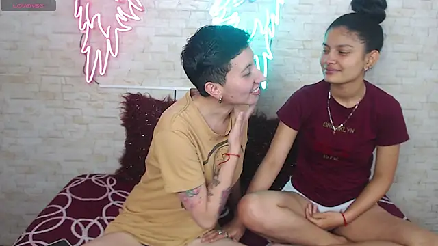 Snapshot of Gaby_and_Mei chatting on 10.16.25 Gaby and Mei online show from 10.16.25