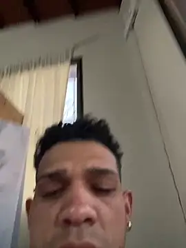 Valentino-elTuyo online show from 02.06.26