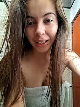 EmmaValencia  online show from 11.27.25