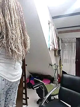 Alaya-15 online show from 11.30.25