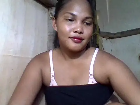 Snapshot of sweetlexypinay19 chatting on 06.14.26 sweetlexypinay19 online show from 06.14.26