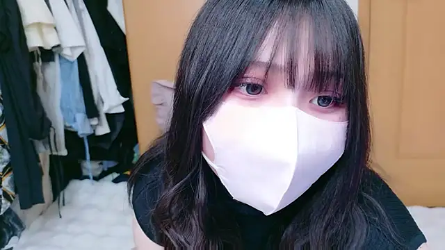 YUKINA 00 online show from 07.08.26