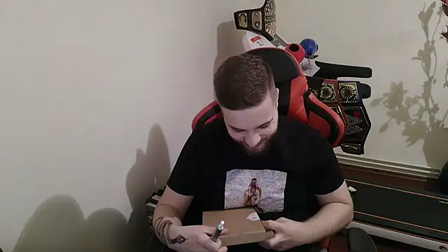 KingAdonisss online show from 10.23.25