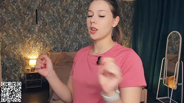 MondoNeko online show from 11.28.25