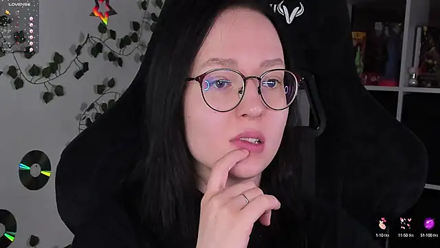 power robynn online show from 10.15.25