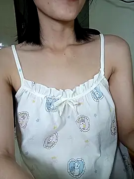 BiCute688 online show from 10.24.25