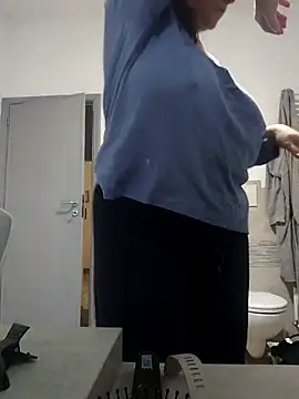 sexyguenda online show from 02.12.26